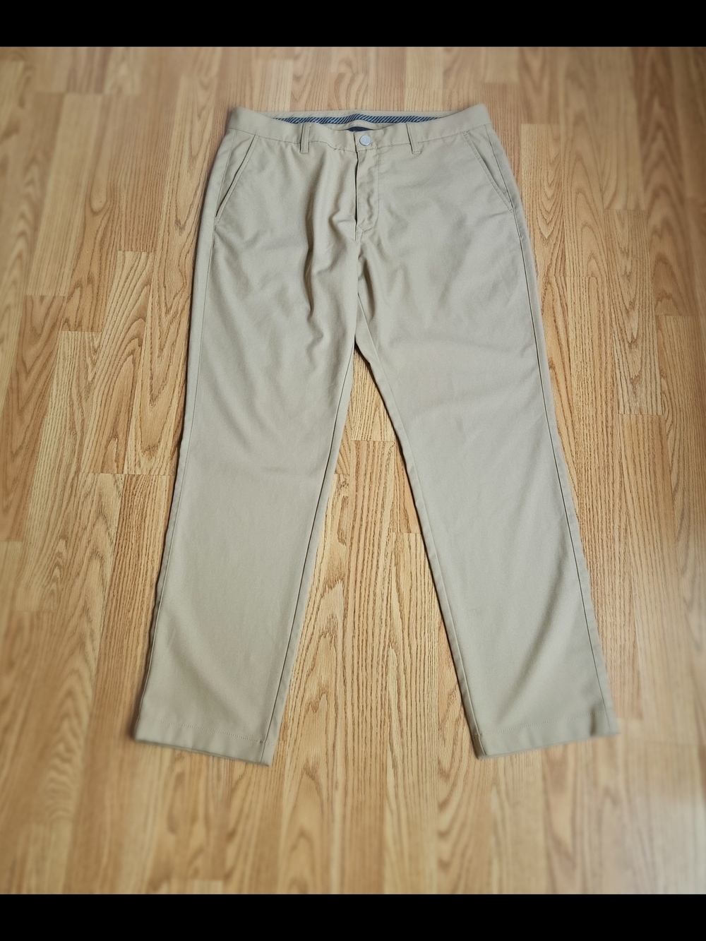 Bonobos Golf Khaki Tan Pants 34x30 Athletic Fit Beige Lightweight - Picture 2 of 16